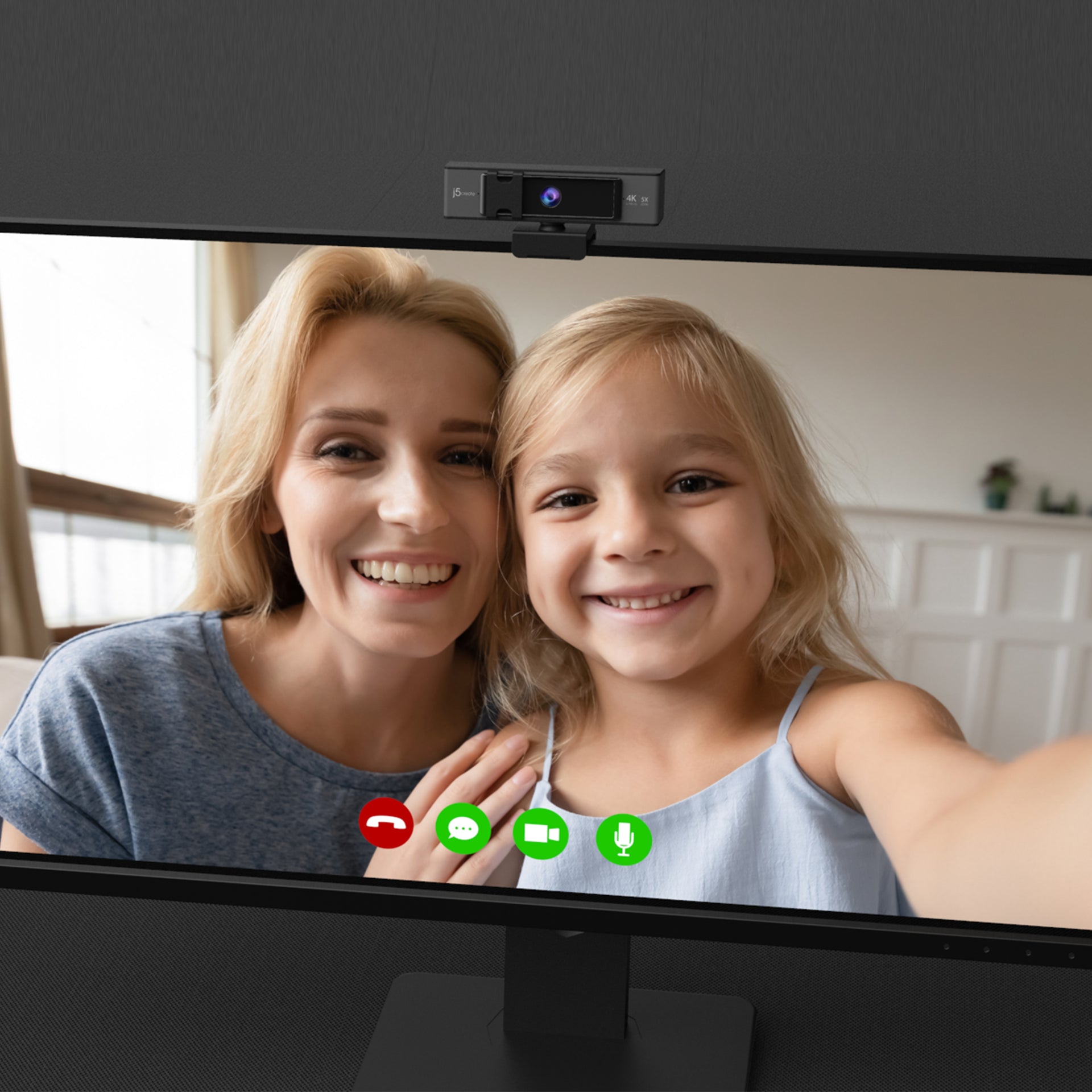 j5create JVCU435 4K Ultra HD Webcam with 5x Zoom and Remote Control - Black/Silver - Image 11