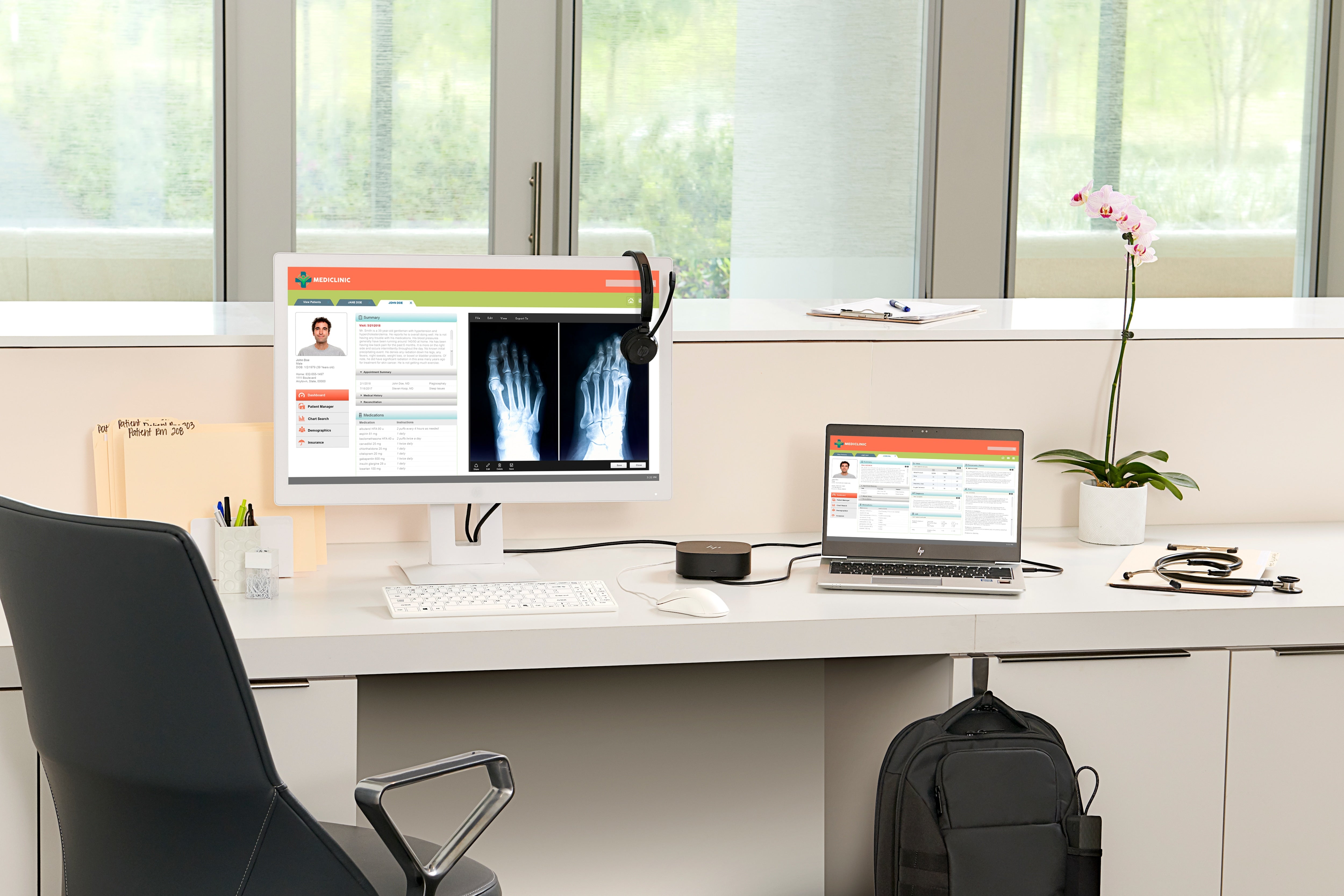 HP USB-C Dock G5 - Universal Laptop Docking Station - Image 8