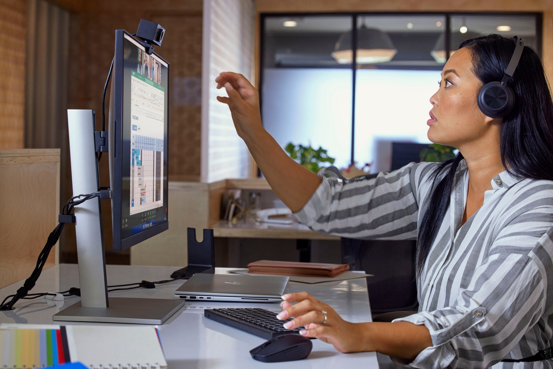 HP 625 FHD USB IR WEBCAM